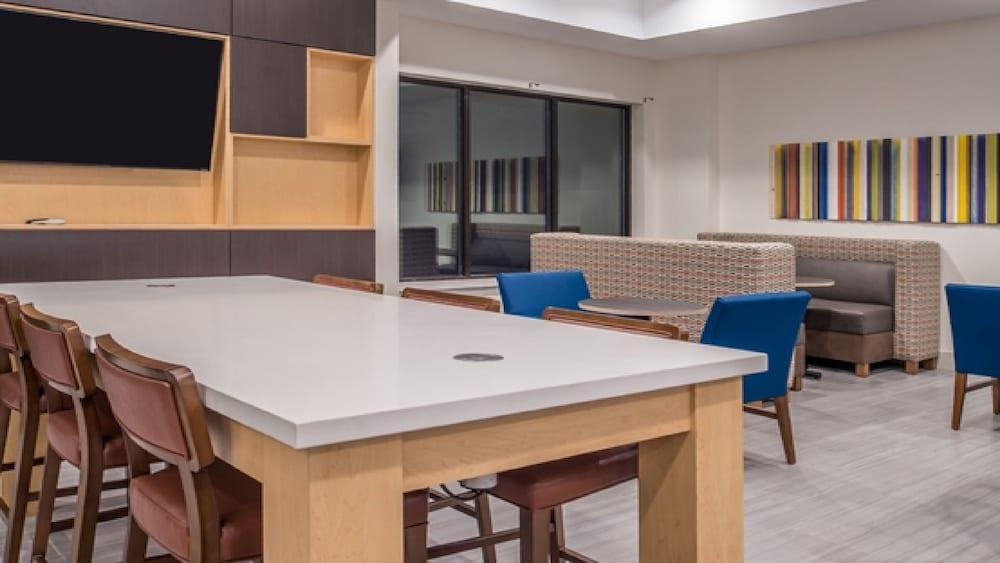 Holiday Inn Express Hotel & Suites La Place By Ihg Esterno foto