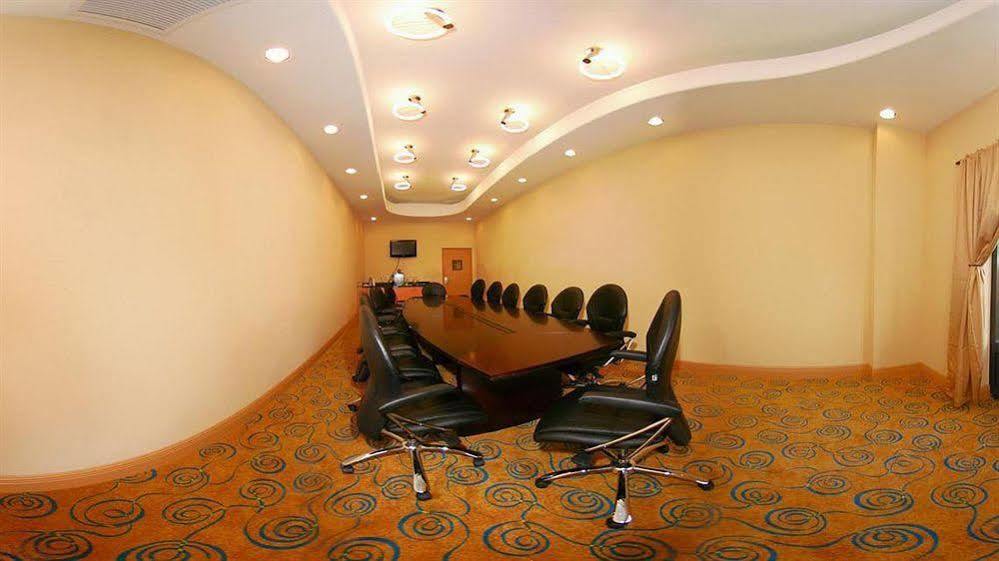 Holiday Inn Express Hotel & Suites La Place By Ihg Esterno foto